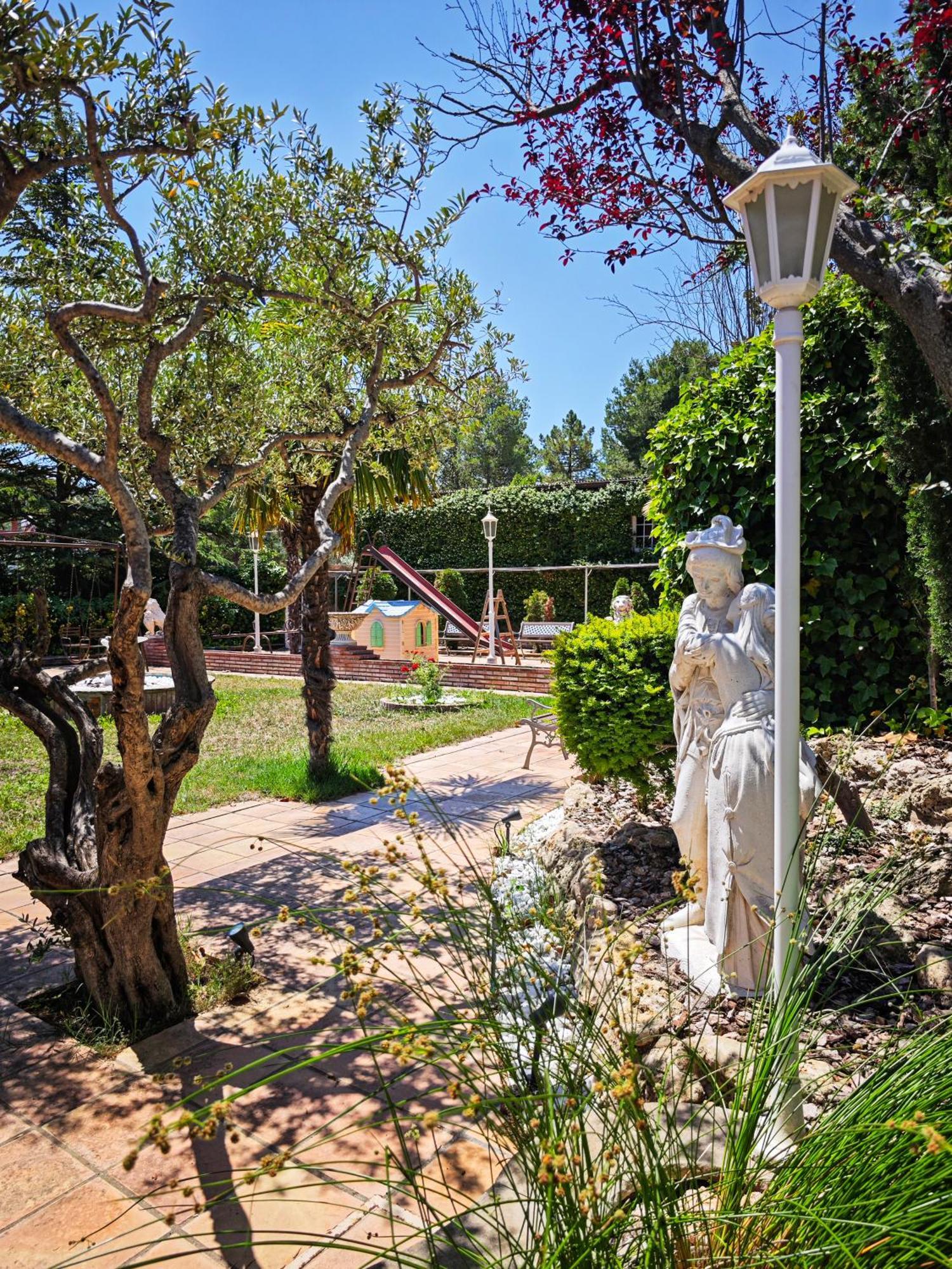 Espacio De Paz, Ideal Para Familias Villa Amalia La Llacuna Exterior photo